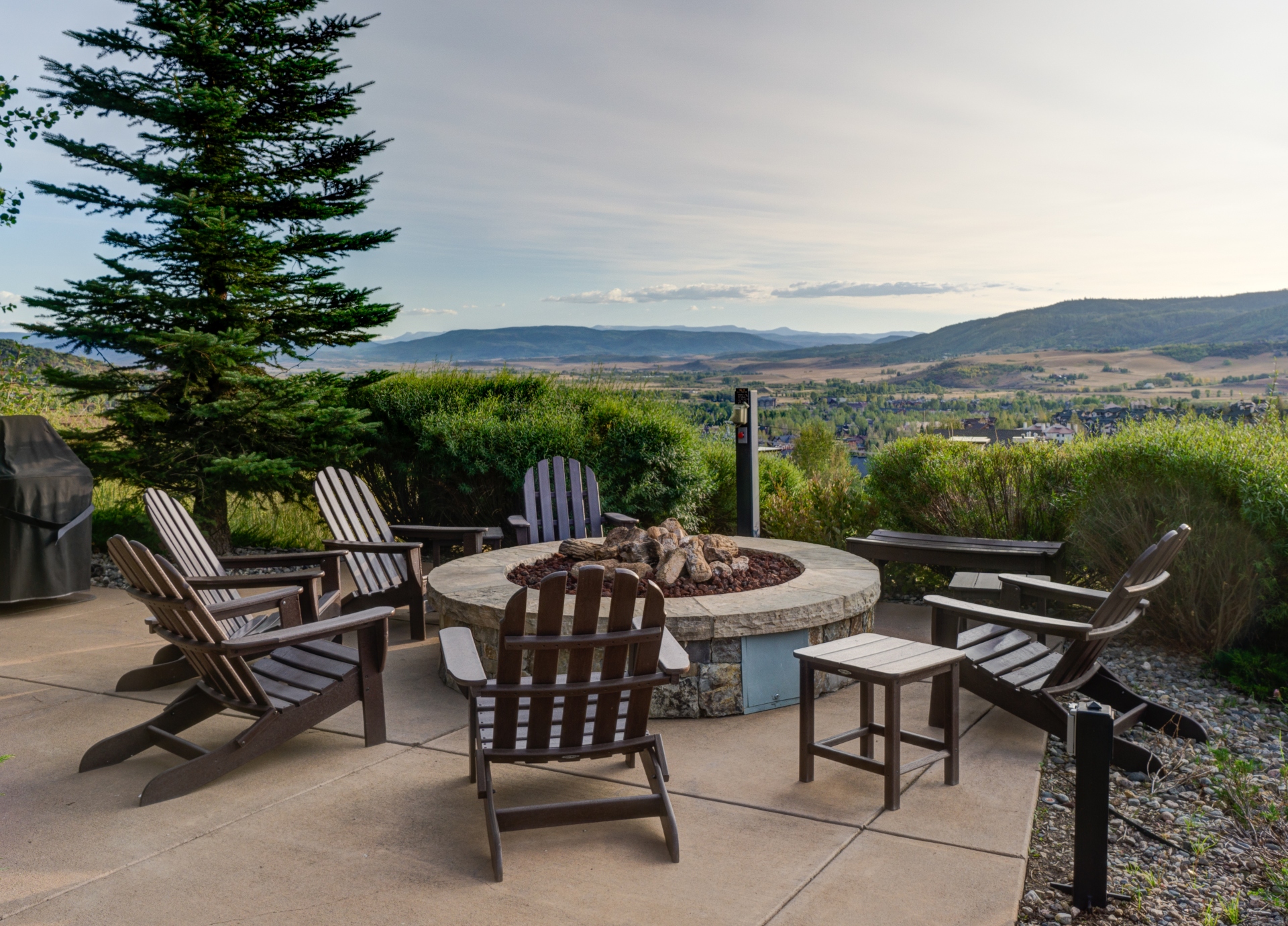Mountain view from our Edgemont Condo Rentals