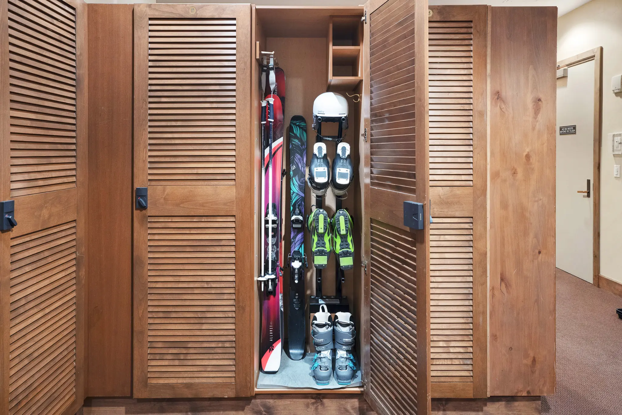 Personal Ski Locker
